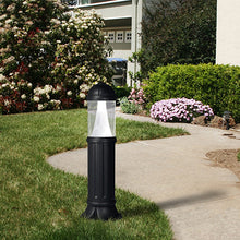 Load image into Gallery viewer, 10W LED Sauro 800mm Bollard Black In Use
